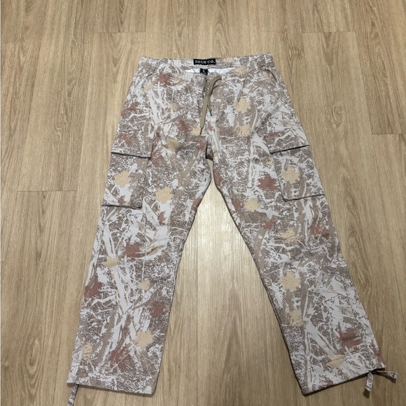 Men's Camouflage Cargo Pants - Brown and Cream - Picture 1 of 3